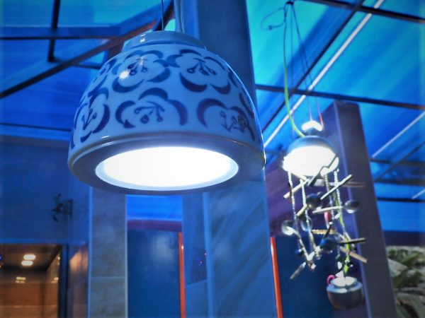 Upcycled Lamp: "Ceramics flying high"